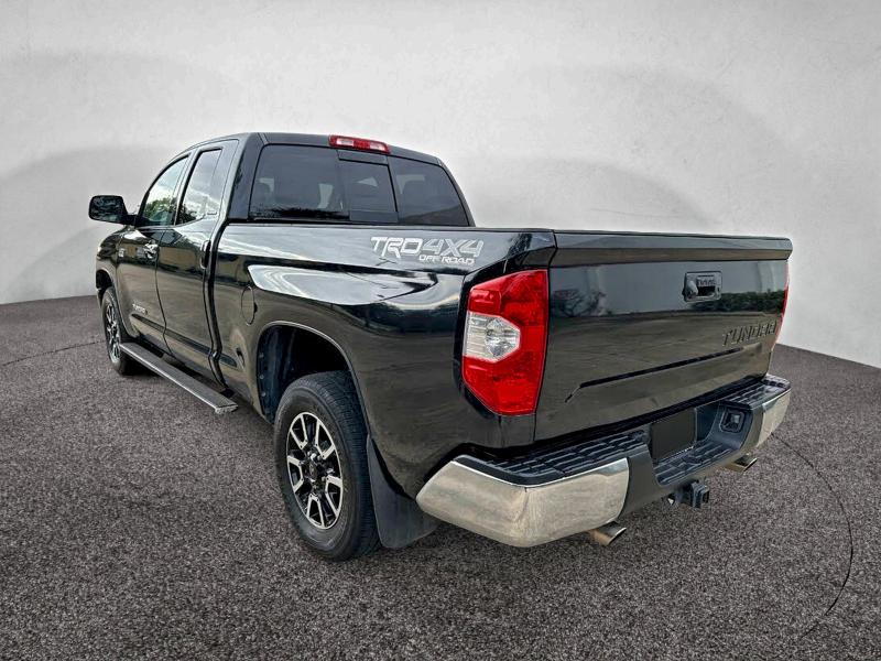 Photo 3 from auction – 2016 TOYOTA TUNDRA DOU with VIN 5TFBW5F11GX535599