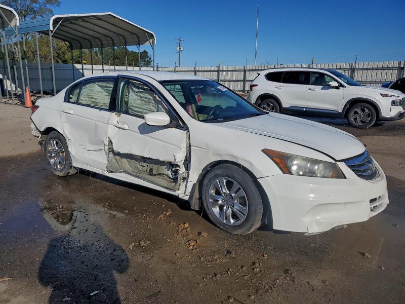 Photo 4 from auction – 2011 HONDA ACCORD SE with VIN 1HGCP2F60BA121108