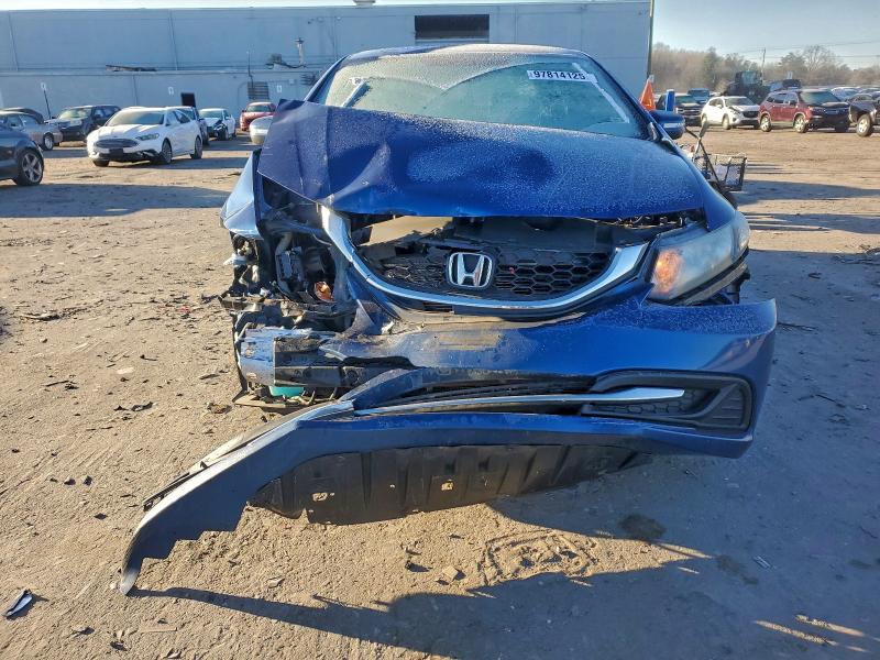 Photo 5 from auction – 2015 HONDA CIVIC LX with VIN 19XFB2F52FE262802