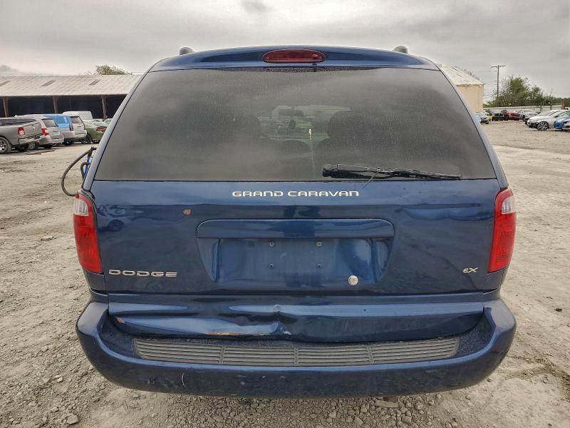 Photo 6 from auction – 2002 DODGE GRAND CARA with VIN 2B4GP74L22R523257