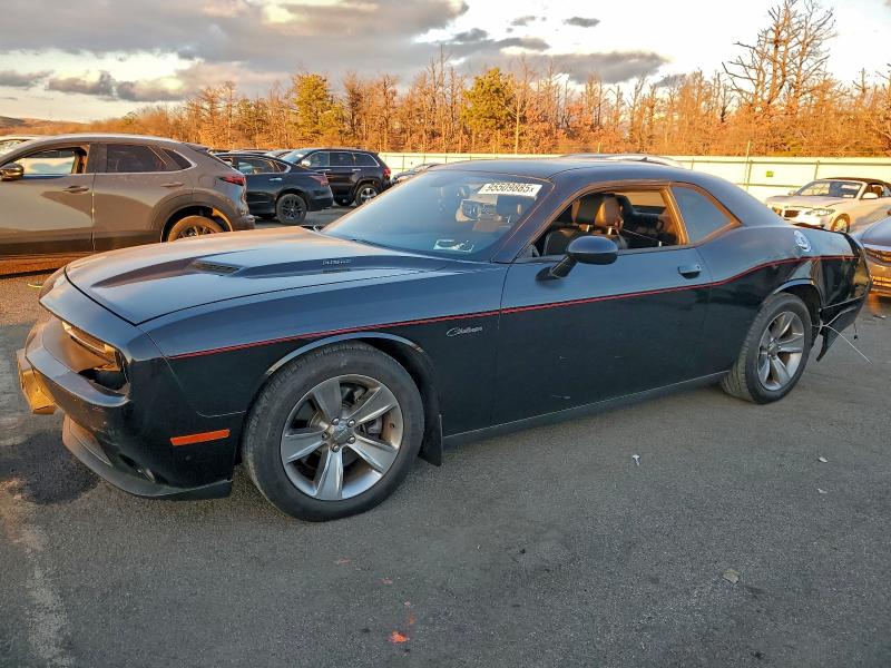 DODGE CHALLENGER 2015 with VIN 2C3CDZBT9FH747571 - Photo from auction
