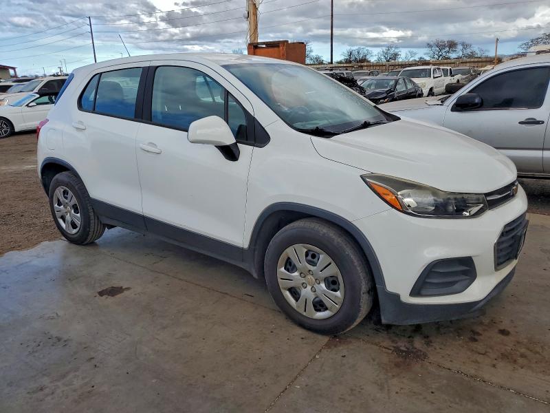 Photo 4 from auction – 2017 CHEVROLET TRAX LS with VIN KL7CJKSB2HB123915