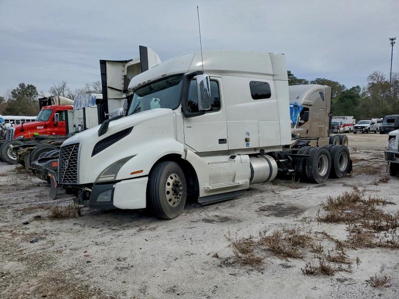 2019 VOLVO VN VNL