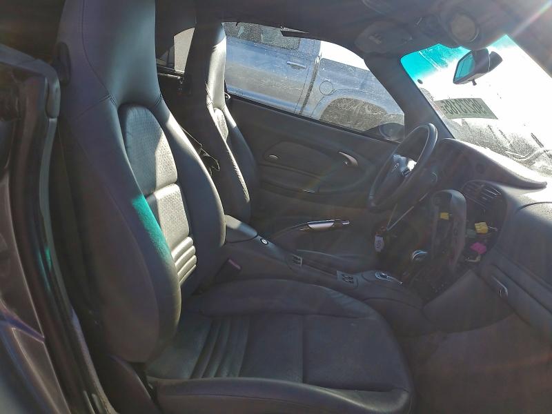Photo 10 from auction – 2002 PORSCHE 911 CARRER with VIN WP0CA299X2S651716