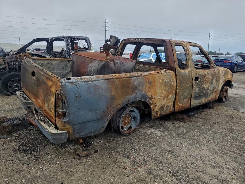 Photo 3 from auction – 2003 FORD F150 with VIN 2FTRX18W43CA75041
