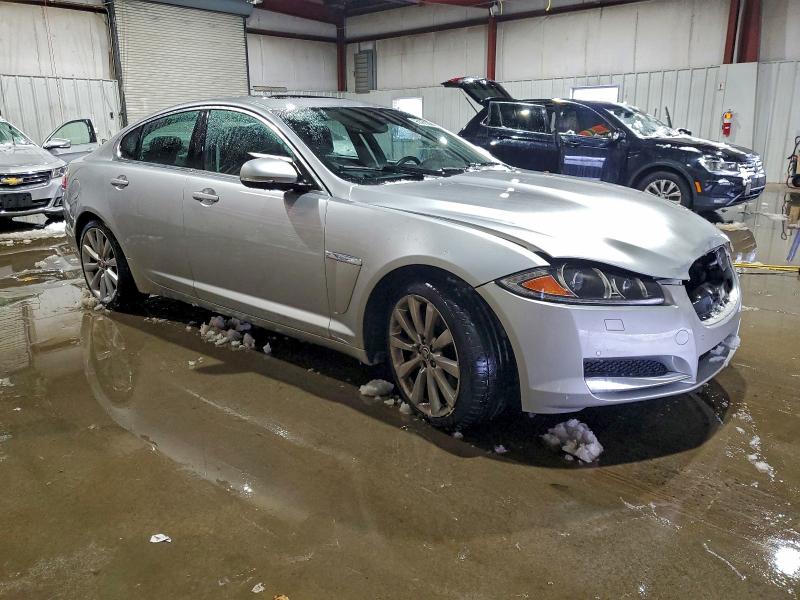 Photo 4 from auction – 2013 JAGUAR XF with VIN SAJWJ0EFXD8S89188