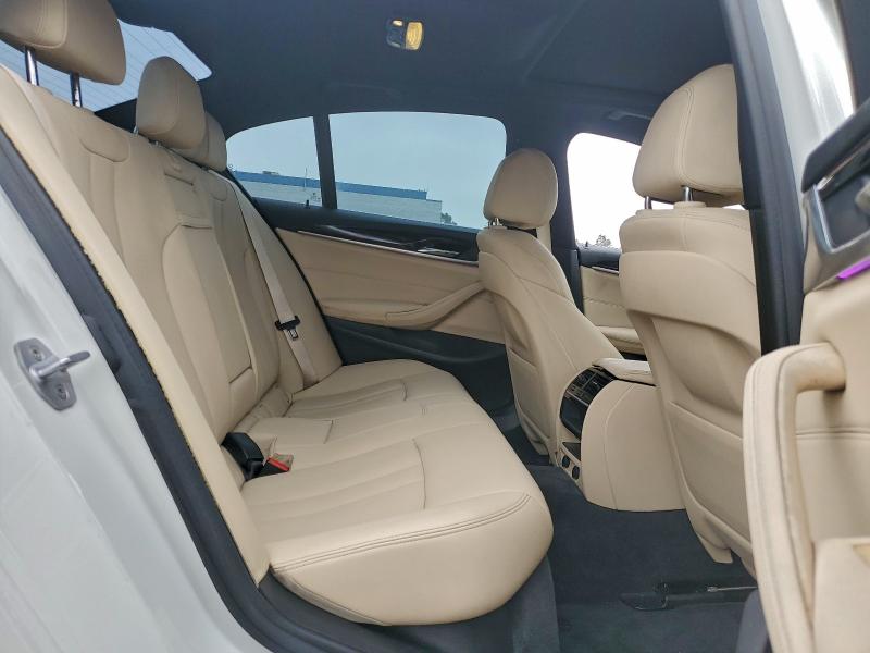 Photo 10 from auction – 2019 BMW 530E with VIN WBAJA9C57KB254080