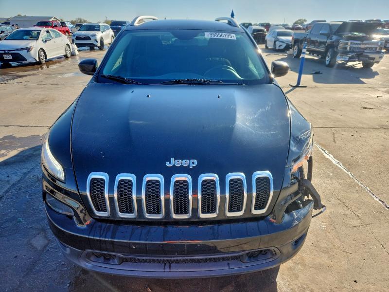 Photo 5 from auction – 2017 JEEP CHEROKEE with VIN 1C4PJLCB9HW592825