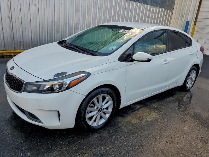 KIA FORTE LX 2017 with VIN 3KPFL4A79HE031948 - Photo from auction