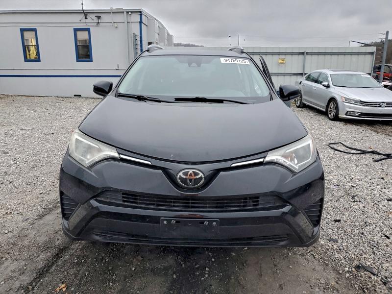 Photo 5 from auction – 2018 TOYOTA RAV4 LE with VIN 2T3ZFREV3JW417799