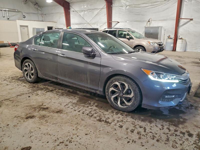 Photo 4 from auction – 2017 HONDA ACCORD EX with VIN 1HGCR2F03HA042708
