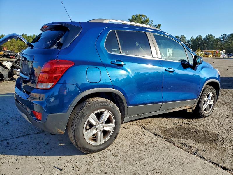 Photo 3 from auction – 2019 CHEVROLET TRAX 1LT with VIN 3GNCJPSB7KL283642