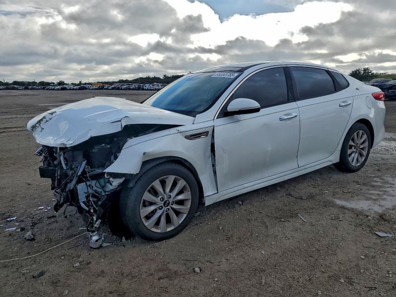 KIA OPTIMA EX 2016 with VIN 5XXGU4L33GG053249 - Photo from auction