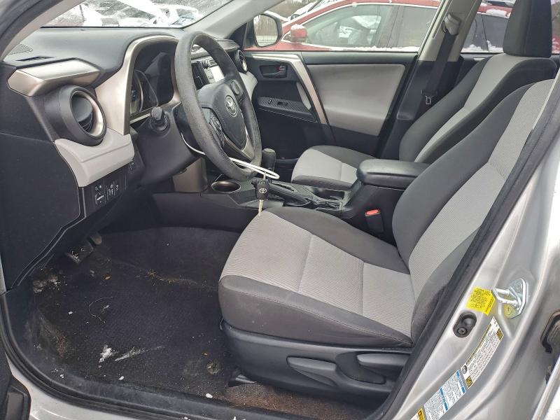 Photo 7 from auction – 2015 TOYOTA RAV4 LE with VIN JTMBFREV9FJ036837