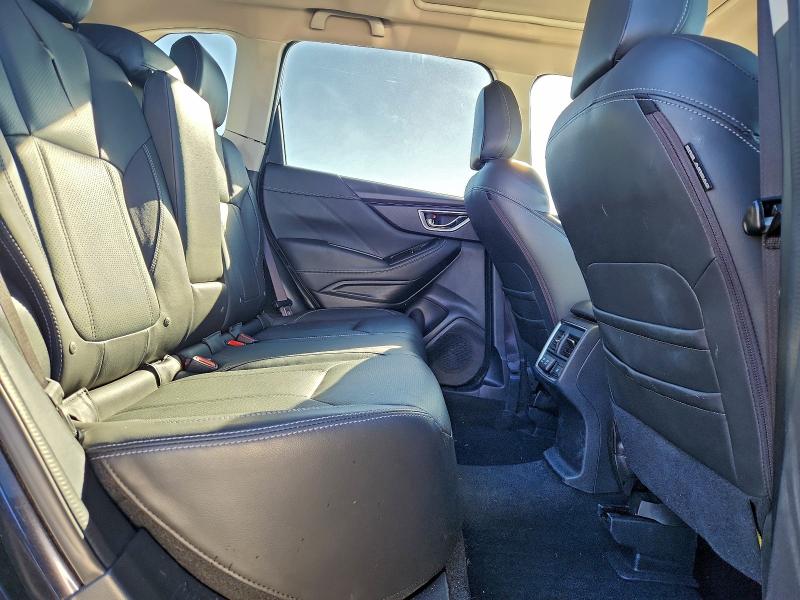 Фото 10 с аукциона – 2019 SUBARU FORESTER T с VIN JF2SKAWC8KH517885