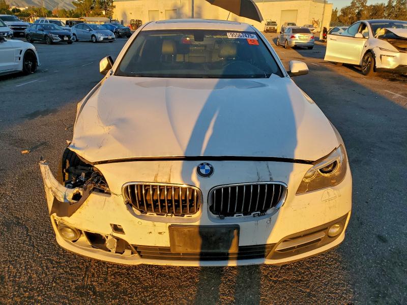 صورة رقم 5 من المزاد - 2016 BMW 528 I مع VIN WBA5A5C51GG352378