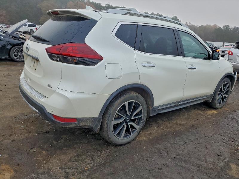 Photo 3 from auction – 2019 NISSAN ROGUE S with VIN 5N1AT2MT9KC824006