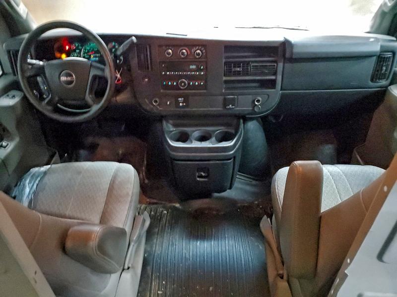 Photo 8 from auction – 2016 GMC SAVANA G25 with VIN 1GTW7AFFXG1904191