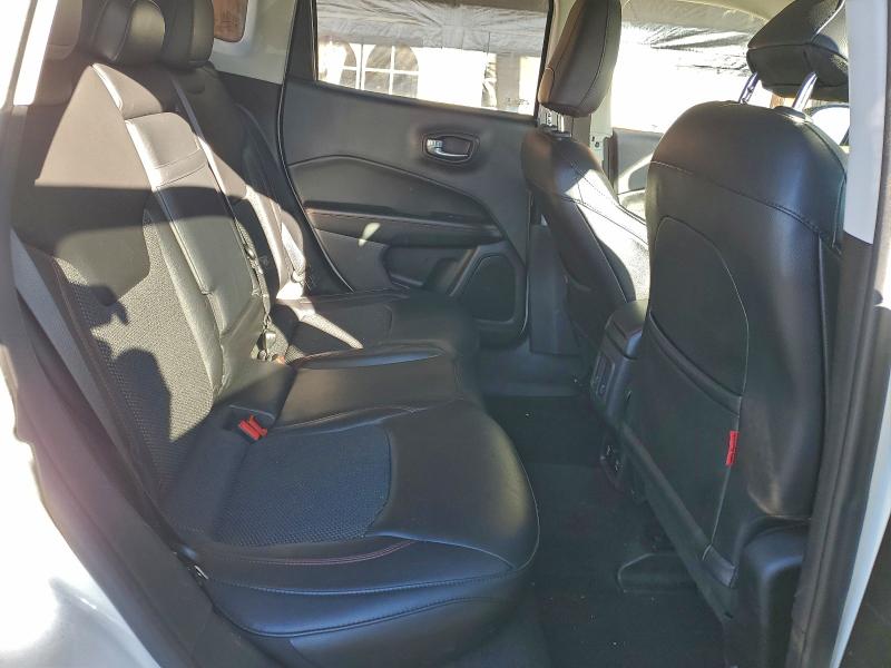 Foto 11 de la subasta – 2018 JEEP COMPASS TR con VIN 3C4NJDDBXJT174619