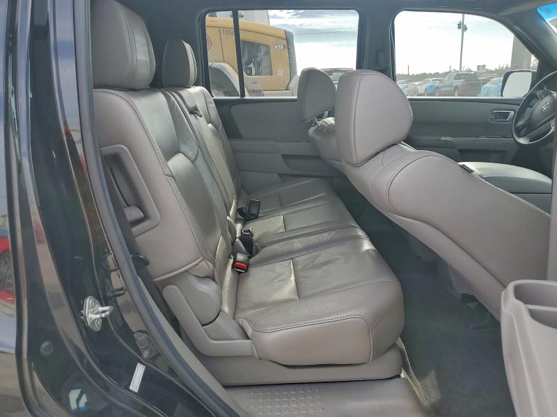 Photo 11 from auction – 2012 HONDA PILOT with VIN 5FNYF3H52CB001109