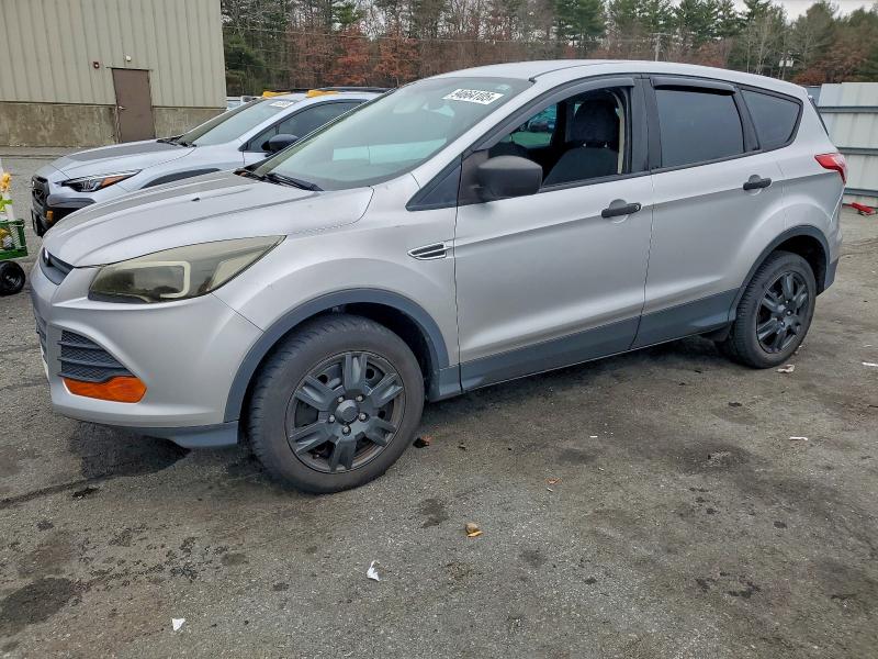FORD ESCAPE S 2013 with VIN 1FMCU0F78DUC06103 - Photo from auction