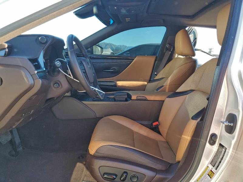 Photo 7 from auction – 2021 LEXUS ES with VIN 58ADA1C10MU005890