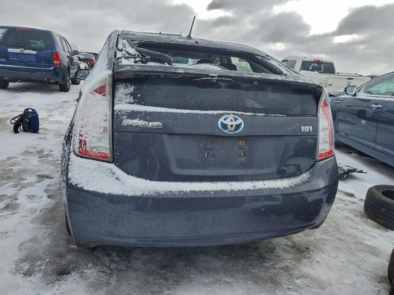 Photo 6 from auction – 2013 TOYOTA PRIUS with VIN JTDKN3DU5D1633361