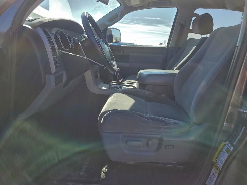 Photo 7 from auction – 2012 TOYOTA SEQUOIA SR with VIN 5TDZY5G15CS042872