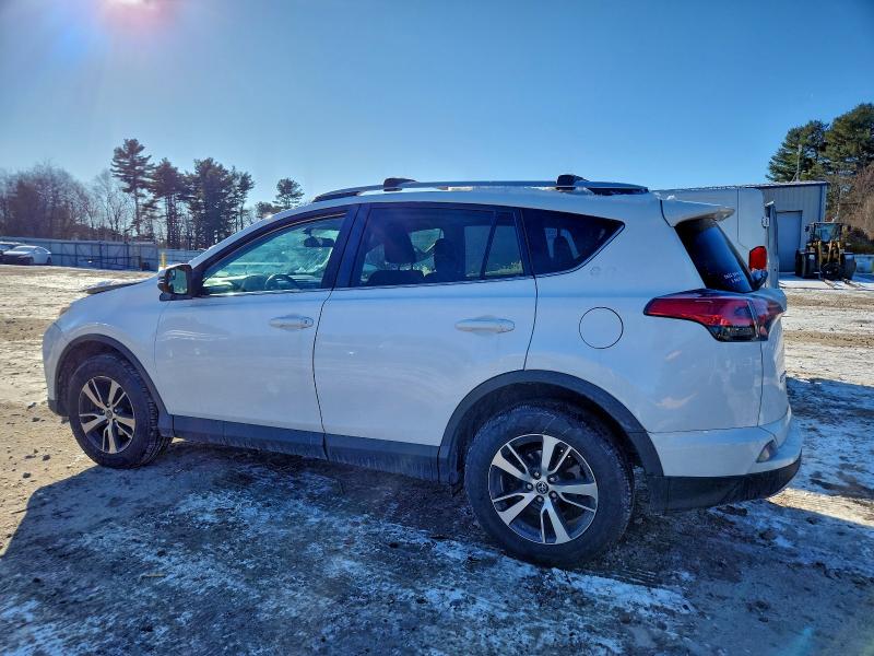 Photo 2 from auction – 2016 TOYOTA RAV4 XLE with VIN 2T3RFREV4GW489569