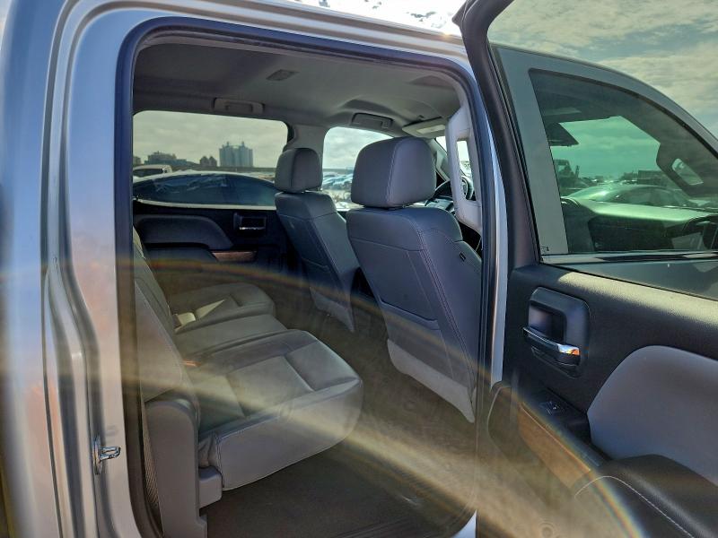 Photo 10 from auction – 2016 CHEVROLET SILVERADO with VIN 1GC1KWE83GF257600