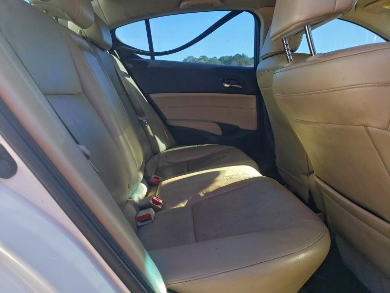 Photo 10 from auction – 2014 ACURA ILX 20 PRE with VIN 19VDE1F53EE009696