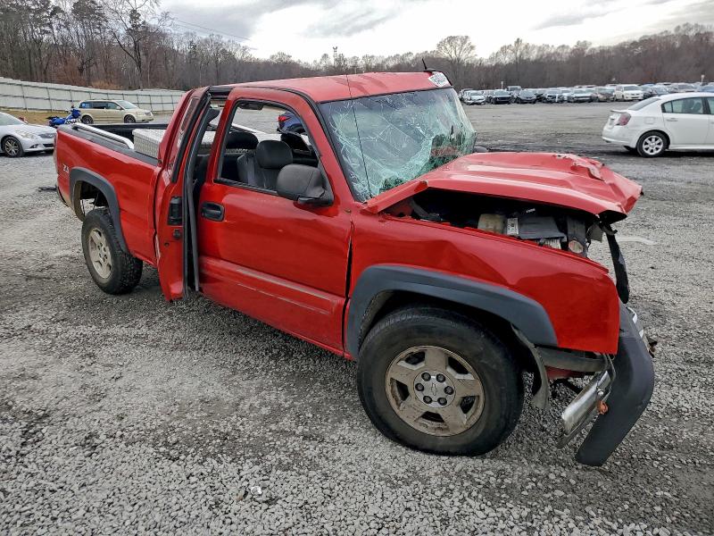 Foto 4 de la subasta – 2003 CHEVROLET SILVERADO con VIN 2GCEK19T831148439
