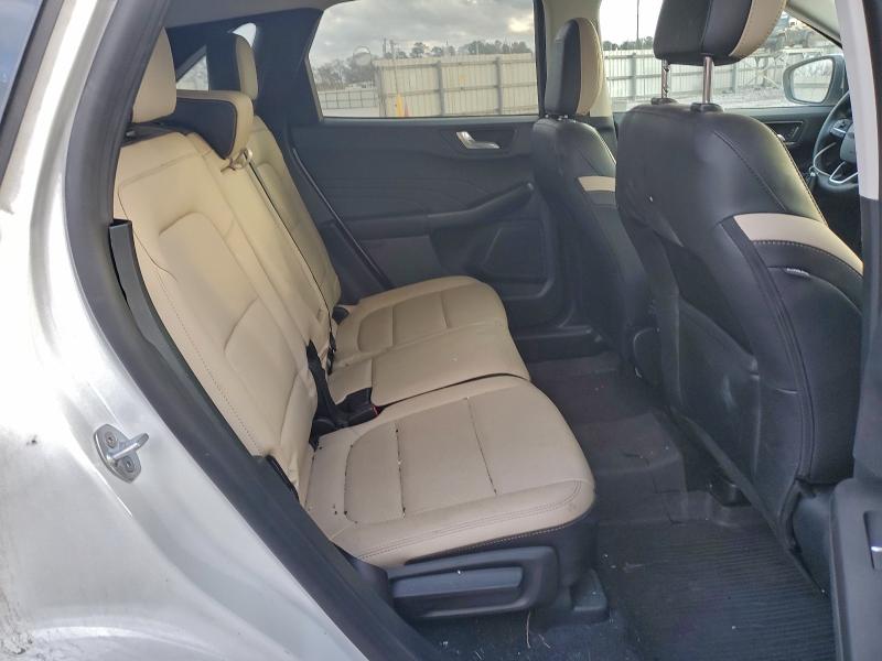 Photo 11 from auction – 2021 FORD ESCAPE SEL with VIN 1FMCU0H64MUB32666