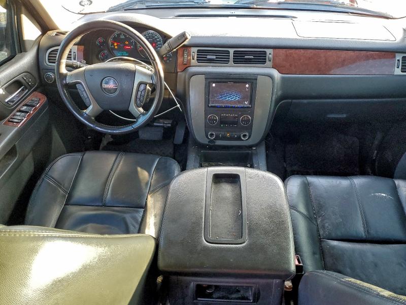 Photo 8 from auction – 2011 GMC SIERRA K15 with VIN 3GTP2WE31BG235228