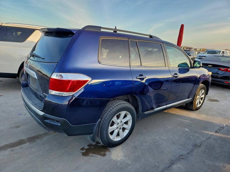 Photo 3 from auction – 2013 TOYOTA HIGHLANDER with VIN 5TDBK3EH4DS198670