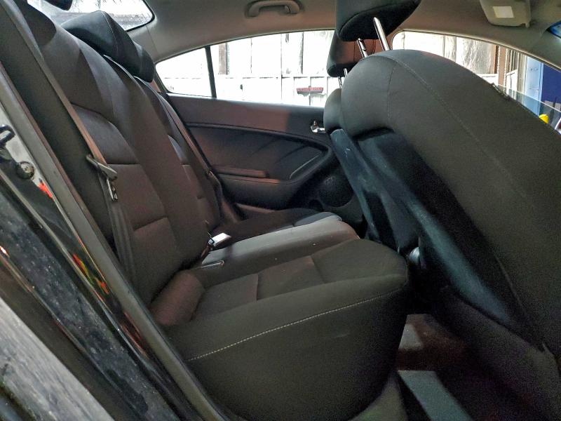 Photo 10 from auction – 2016 KIA FORTE LX with VIN KNAFK4A62G5596558