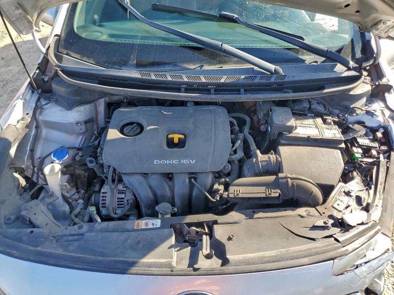 Photo 11 from auction – 2017 KIA FORTE LX with VIN 3KPFK4A73HE038199