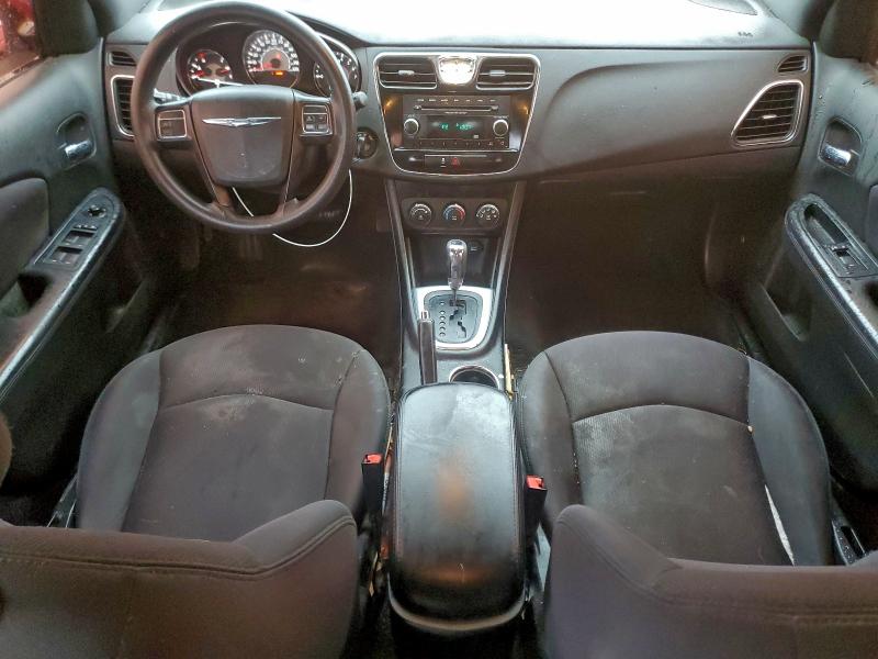 Zdjęcie 8 z aukcji – 2014 CHRYSLER 200 LX z VIN 1C3CCBAB6EN208379