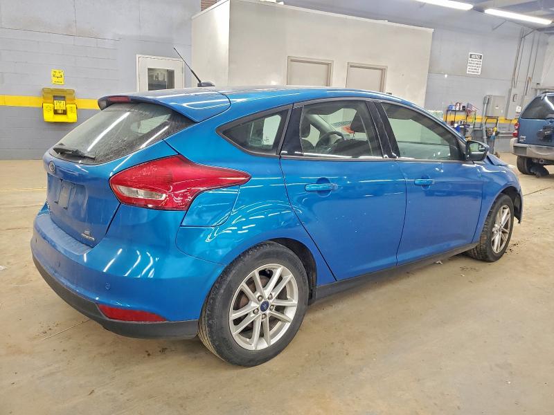 Photo 3 from auction – 2016 FORD FOCUS with VIN 1FADP3K20GL359070
