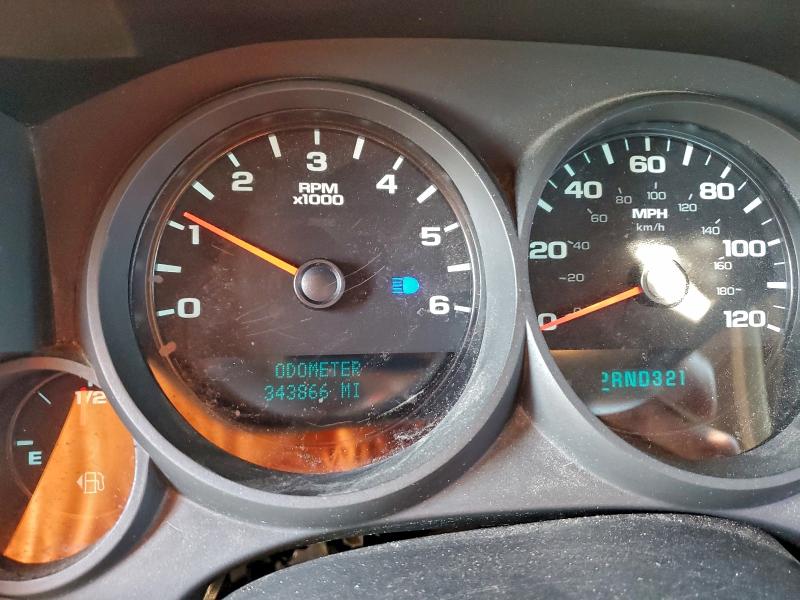 Photo 9 from auction – 2011 CHEVROLET SILVERADO with VIN 1GCRCREA5BZ237912