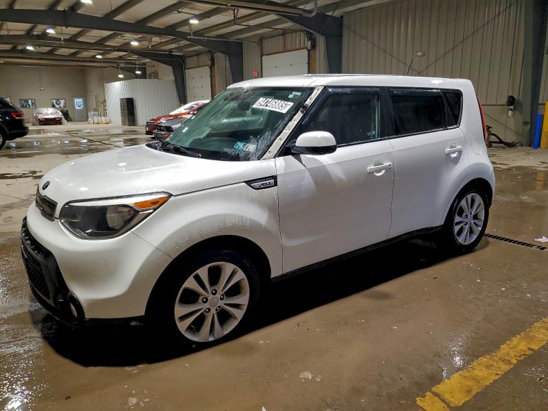 KIA SOUL + 2016 with VIN KNDJP3A59G7398967 - Photo from auction