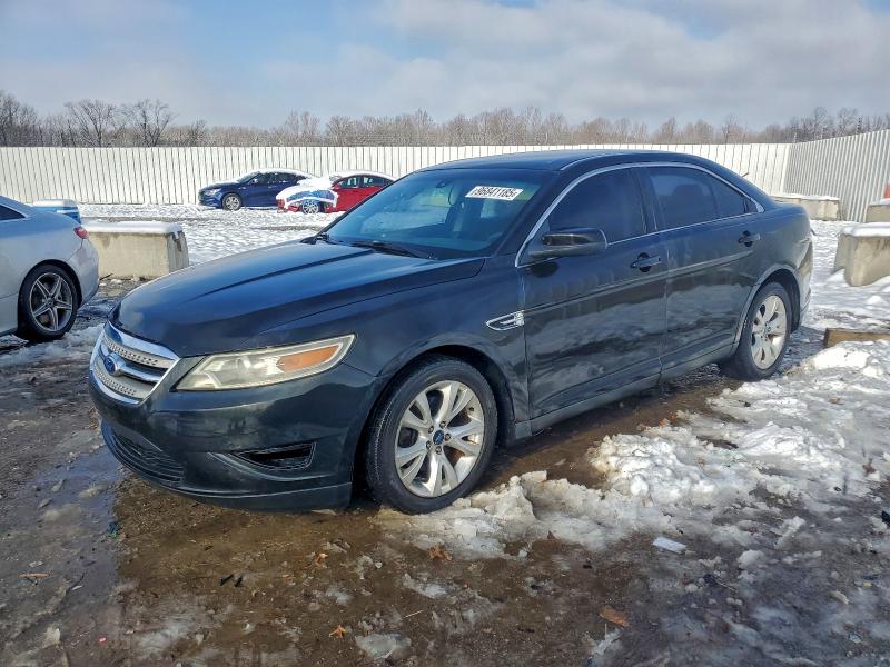 FORD TAURUS SEL 2010 with VIN 1FAHP2HW8AG135986 - Photo from auction