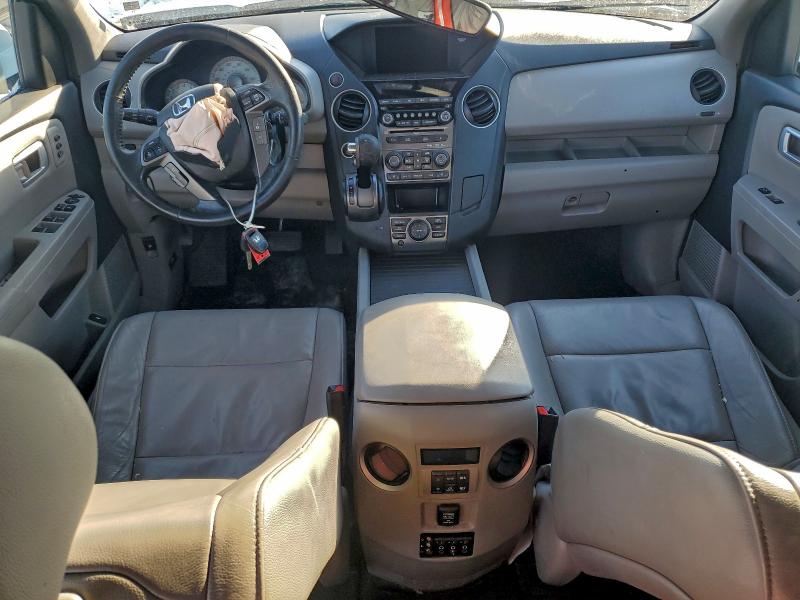 Photo 8 from auction – 2015 HONDA PILOT TOUR with VIN 5FNYF4H97FB002012