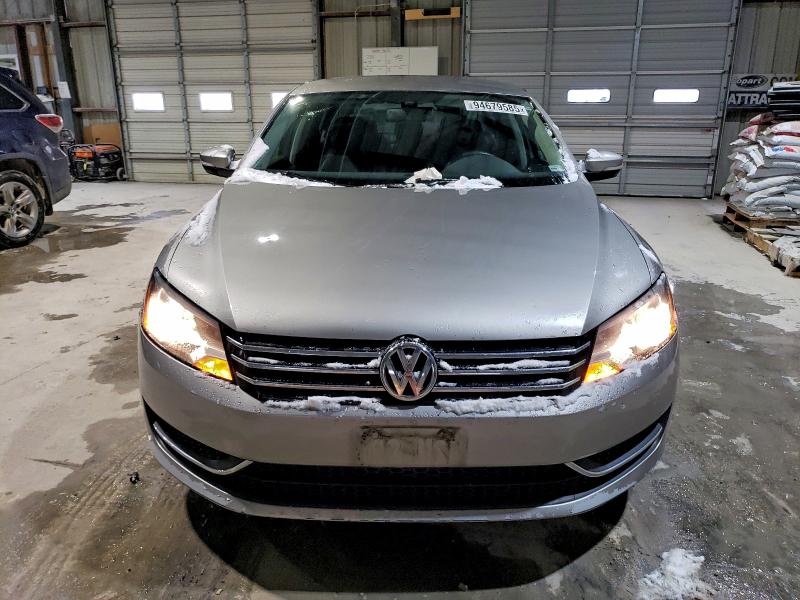Photo 5 from auction – 2014 VOLKSWAGEN PASSAT SE with VIN 1VWBT7A33EC106463