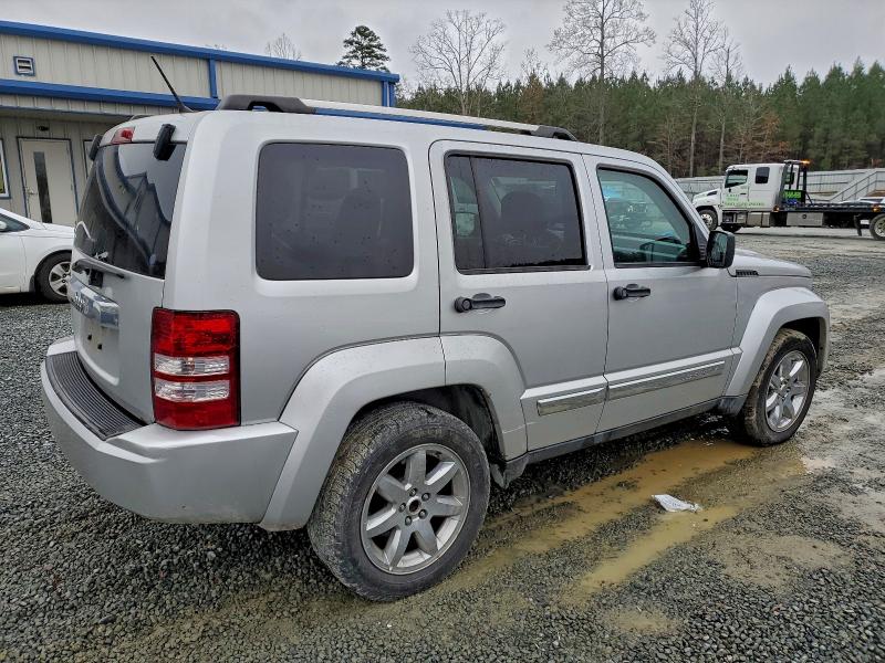 Photo 3 from auction – 2011 JEEP LIBERTY LI with VIN 1J4PP5GK7BW595194