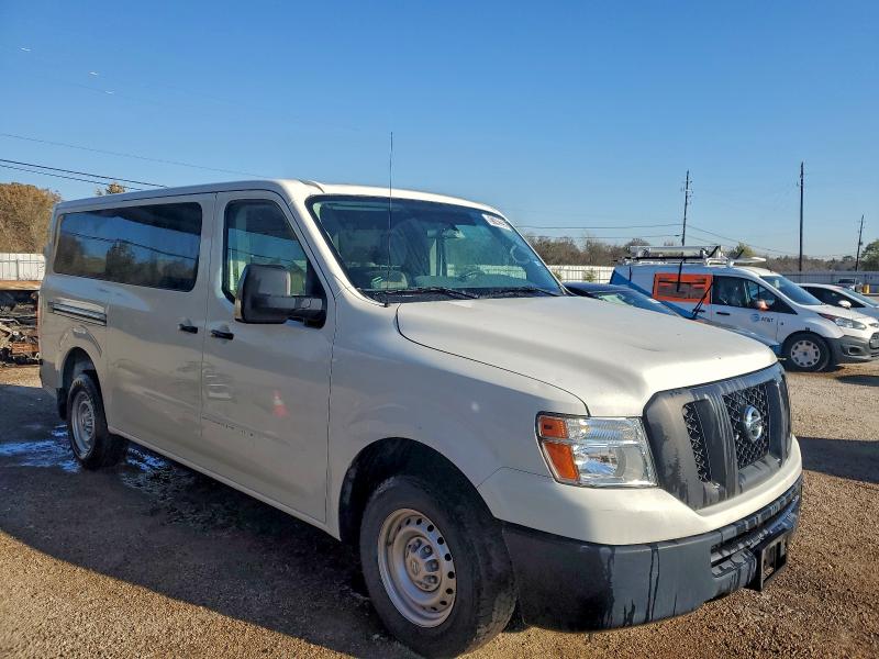 Photo 4 from auction – 2016 NISSAN NV 3500 S with VIN 5BZBF0AA8GN853211