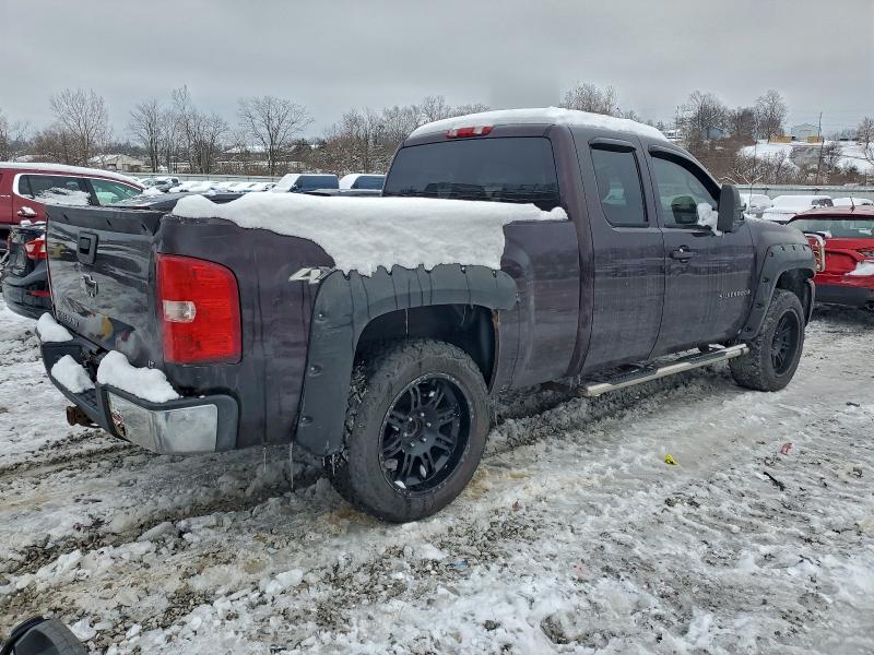Photo 3 from auction – 2008 CHEVROLET SILVERADO with VIN 2GCEK19C781150643
