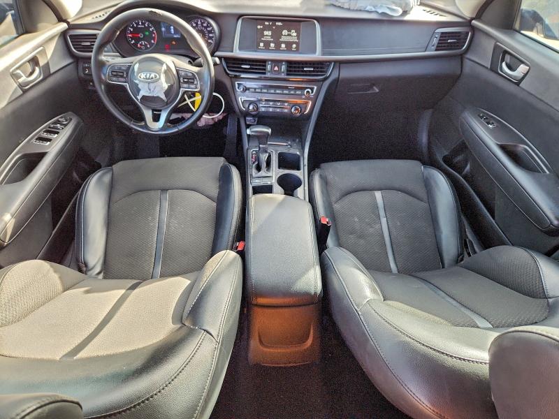 Photo 8 from auction – 2018 KIA OPTIMA S with VIN 5XXGT4L36JG239622