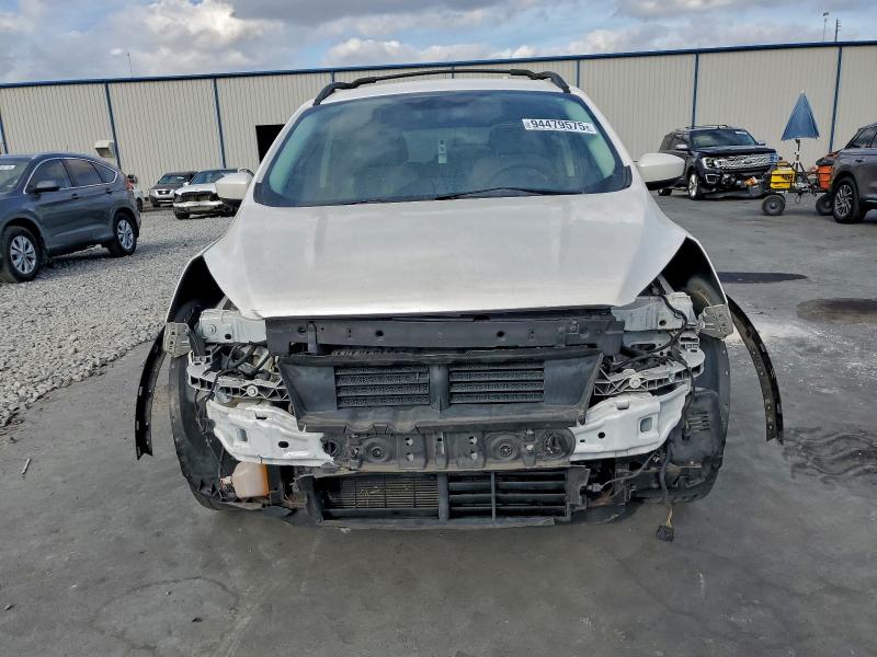 Photo 5 from auction – 2018 FORD ESCAPE SE with VIN 1FMCU0GDXJUD34309