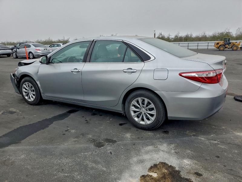 Photo 2 from auction – 2017 TOYOTA CAMRY LE with VIN 4T1BF1FK3HU806632